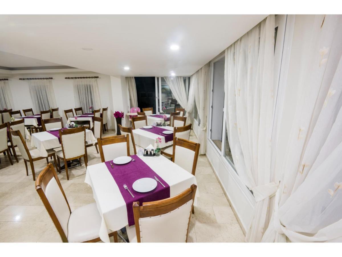 Sammy'S Hotel Кирения Екстериор снимка