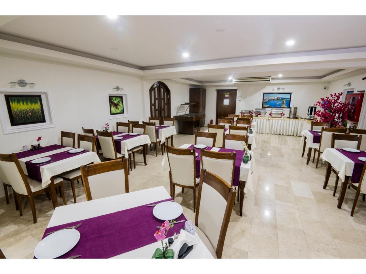 Sammy'S Hotel Кирения Екстериор снимка