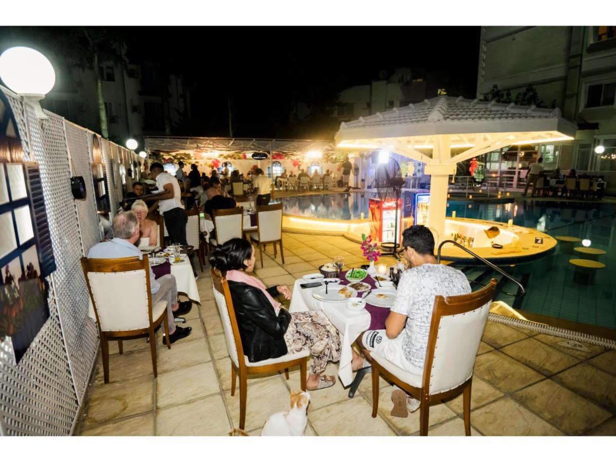Sammy'S Hotel Кирения Екстериор снимка